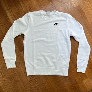 Nike sweatshirt.  Womens XS. White. Never worn. Perfect, like new condition.